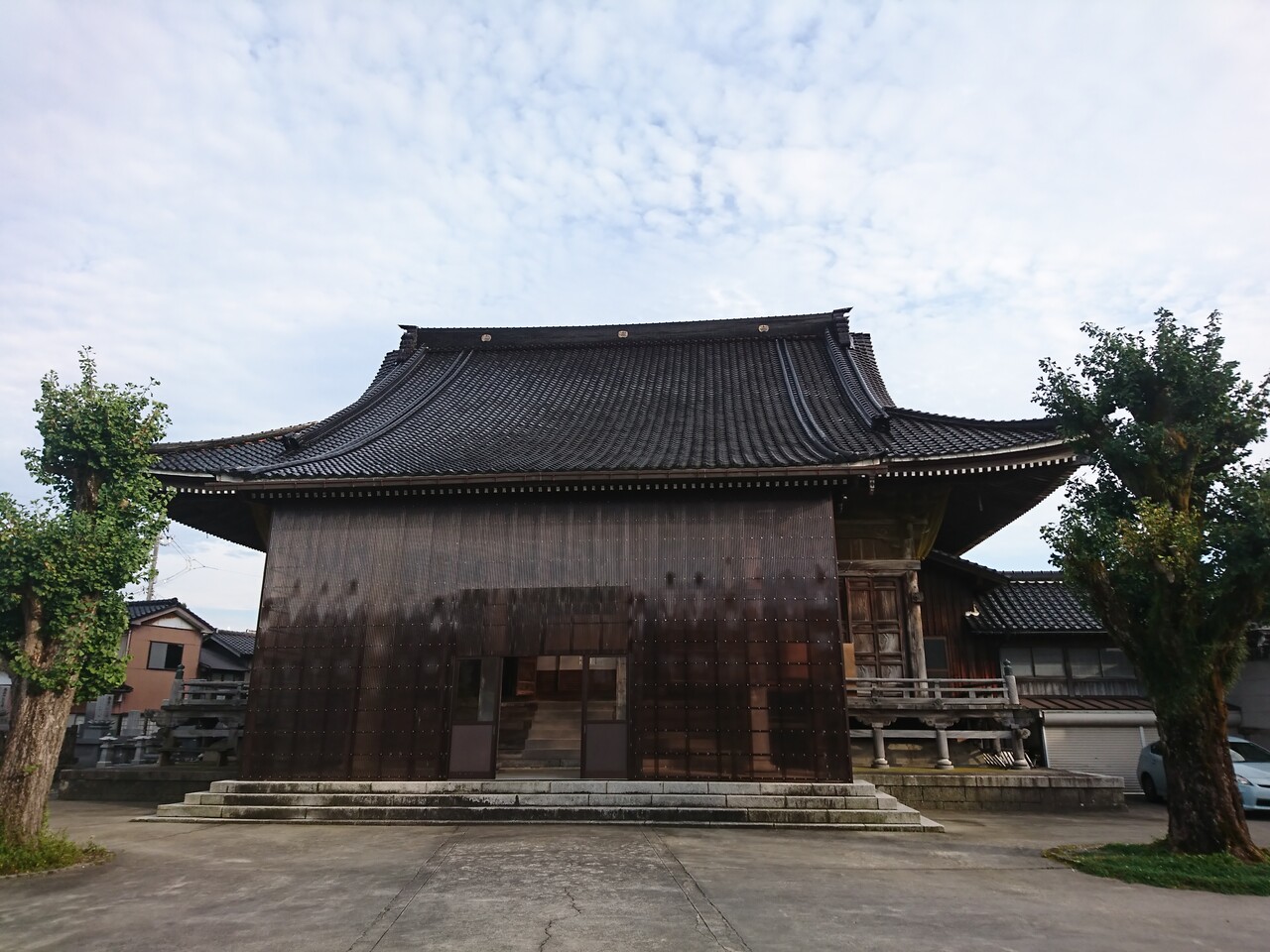 富山で飲み食い・おぼえ書きブログ
	  立山・大岩に行く道しるべ　〜なめりかわ宿場回廊を行く７〜
	コメント                ピート