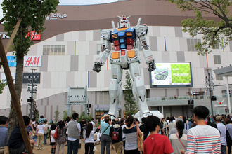 201206100407ガンダム