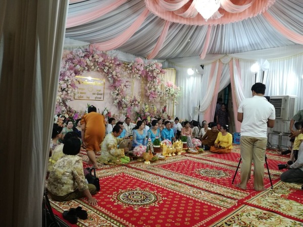 �����ε���