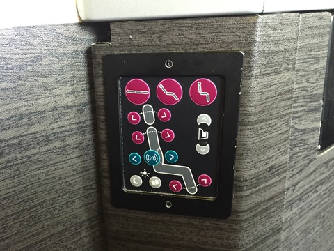 892