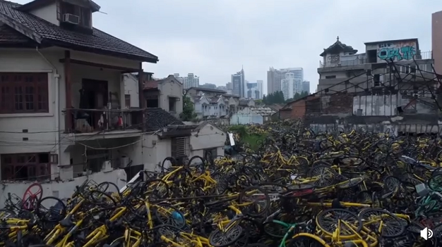 中国各地のシェアバイクの墓場がまだ凄い状態なようです！ｗ