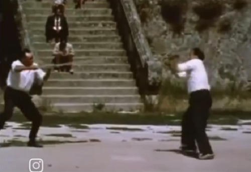 ポルトガルの「ジョゴ・ド・パウ」という格闘技がちょっと怖い！ｗ（３つのビデオ）
