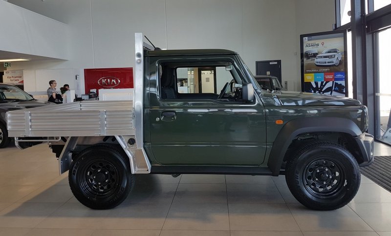 スズキジムニーは ニュージーランドで 貨物トラック に改造され販売されていた ちょっと欲しいかもｗ 9枚の写真 夜ふかしのすすめ