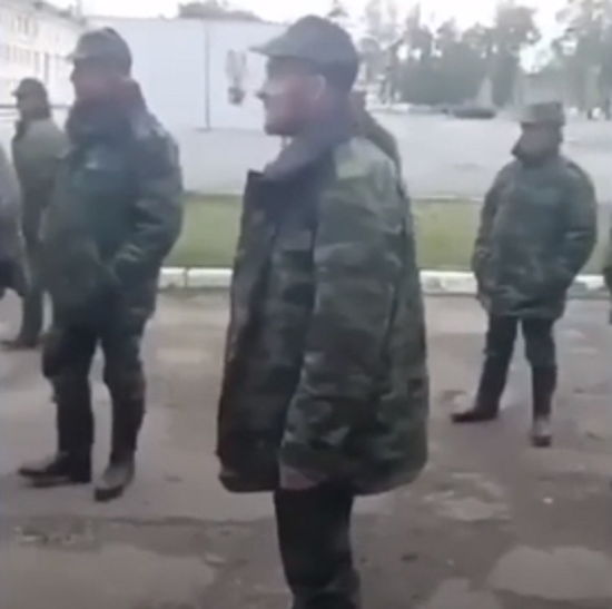 新兵が直面する「ロシア軍」の真の状態が酷すぎる！ｗ　これで死にに行けというのか…
