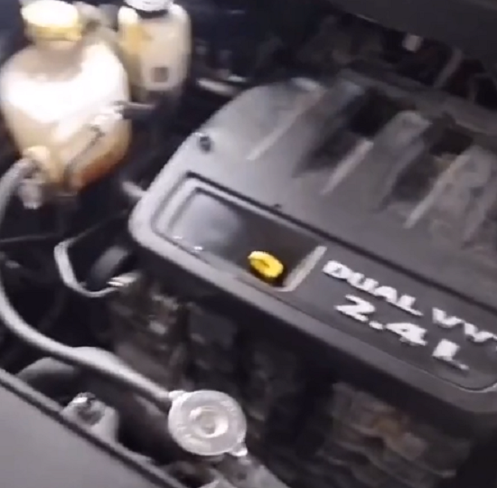 この車の「バッテリー」がどこに搭載されてるか分かりますか！？　これは分からんｗ