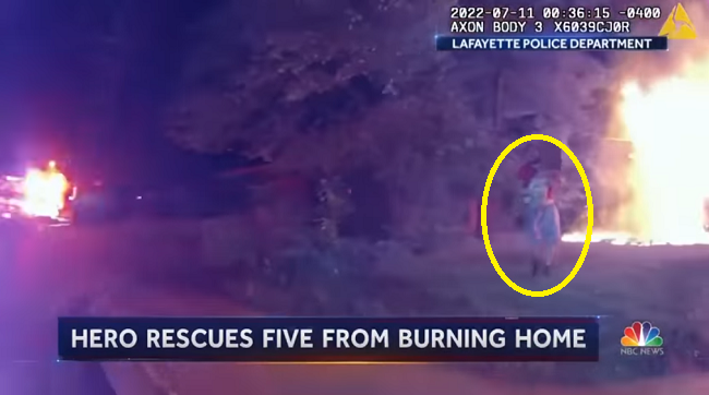 「ピザの配達人」が火事で閉じ込められた5人の子供を救い出すヒーローになった！