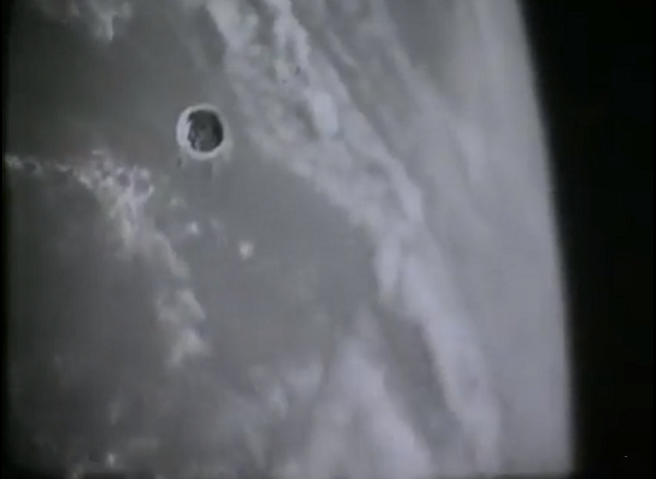 1959 年、宇宙から地球を撮影した「人類初の映像」がこれ！！　