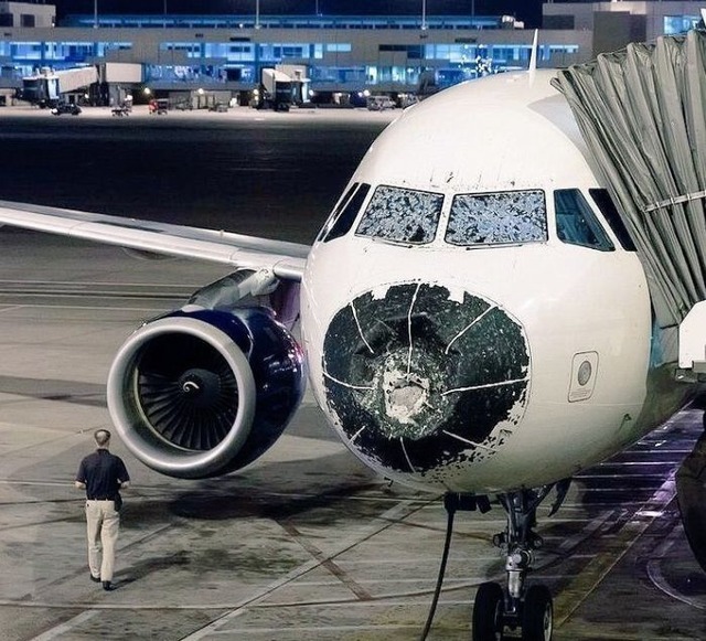 plane_11