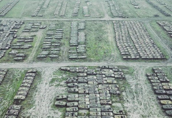 シベリアにある戦車の墓場が凄い 17枚の写真 夜ふかしのすすめ シベリアにある戦車の墓場が凄い 17枚の写真 夜ふかしのすすめ