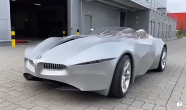 BMWのプニプニと生きてるように動くコンセプトカーがキモ怖い！w（２つのビデオ）