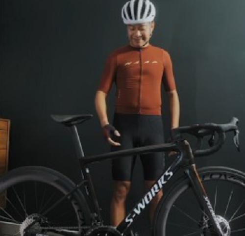 自転車を組み立てるビデオを編集で印象的にしてみた好例がこれ！ｗ