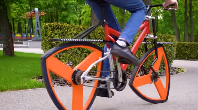 三角リムの自転車が意外なほどスムーズに走れていた！　タイヤは丸でなくてよかったようですｗ