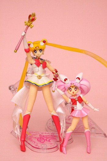 figuartsSuperSailormoon16