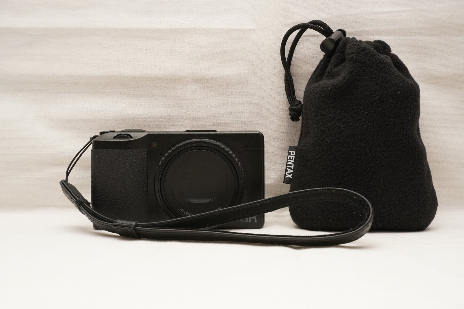 RICOH GR III用に「PENTAX オートフラッシュ AF201FG」を購入 RICOH GR III用に「PENTAX オートフラッシュ AF201FG」を購入