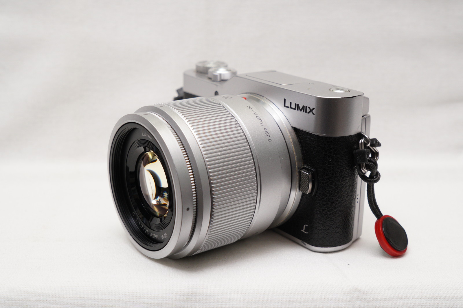 LUMIX G 25mm F1.7 シルバー 交換レンズレビュー：LUMIX G 25mm/F1.7 ASPH. - デジカメ Watch