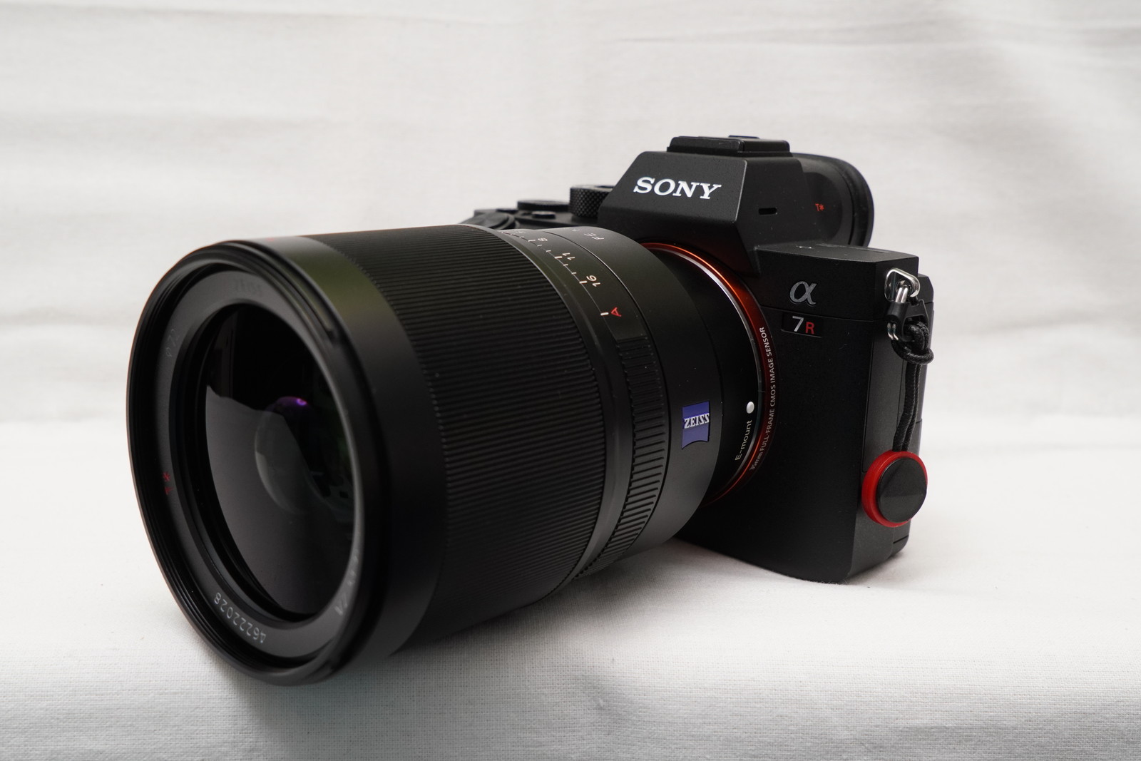 SONY FE 35mm F1.4 ZA レンズ SEL35F14Z Sony SEL35F14Z Distagon T FE 35mm f/1.4 ZA Standard |SEL35F14Z