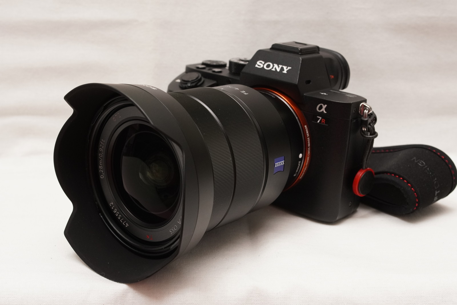 SONY Vario-Tessar T* FE 16-35mm F4 ZA OSS「SEL1635Z」を購入