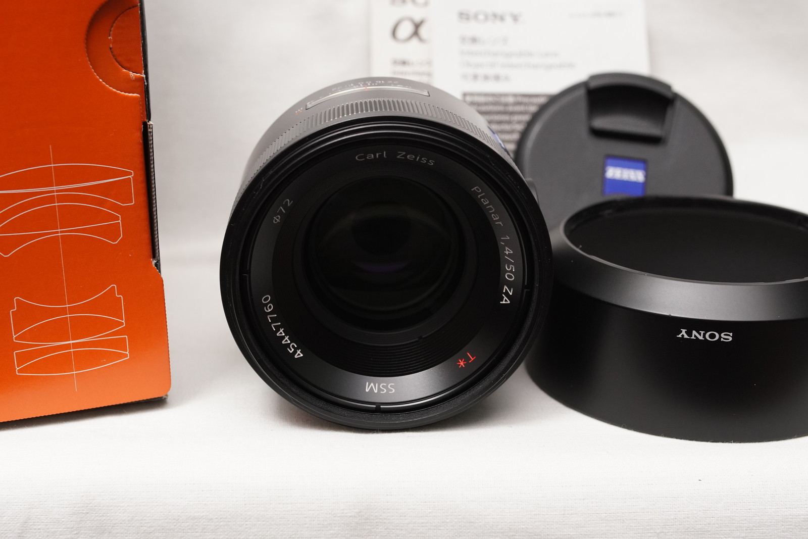 SONY Planar T* 50mm F1.4 ZA SSM「SAL50F14Z」とSONY Distagon SONY Planar T* 50mm F1.4 ZA SSM「SAL50F14Z」とSONY Distagon