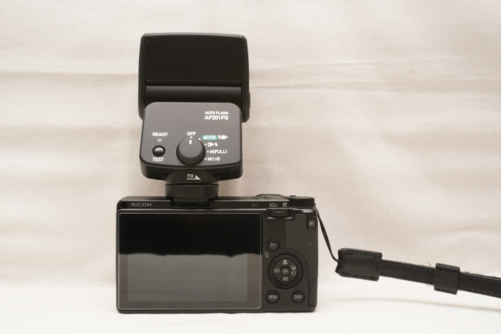 RICOH GR III用に「PENTAX オートフラッシュ AF201FG」を購入 RICOH GR III用に「PENTAX オートフラッシュ AF201FG」を購入