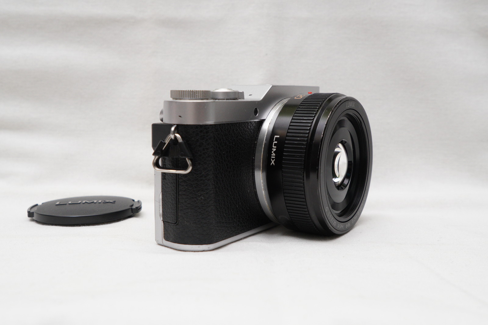 【美品】LUMIX G 20mm/F1.7 II ASPH. H-H020A-S 価格.com - 『E-M10+20mmF1.7』パナソニック LUMIX G 20mm/F1.7
