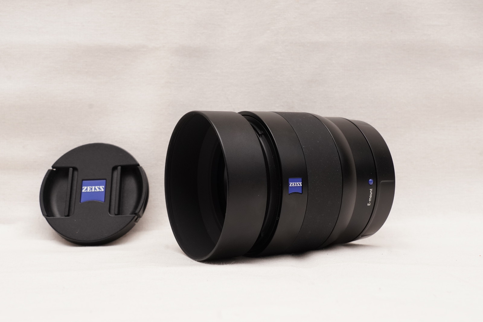 続・Carl Zeiss Touit 1.8/32に似合うレンズフードの紹介