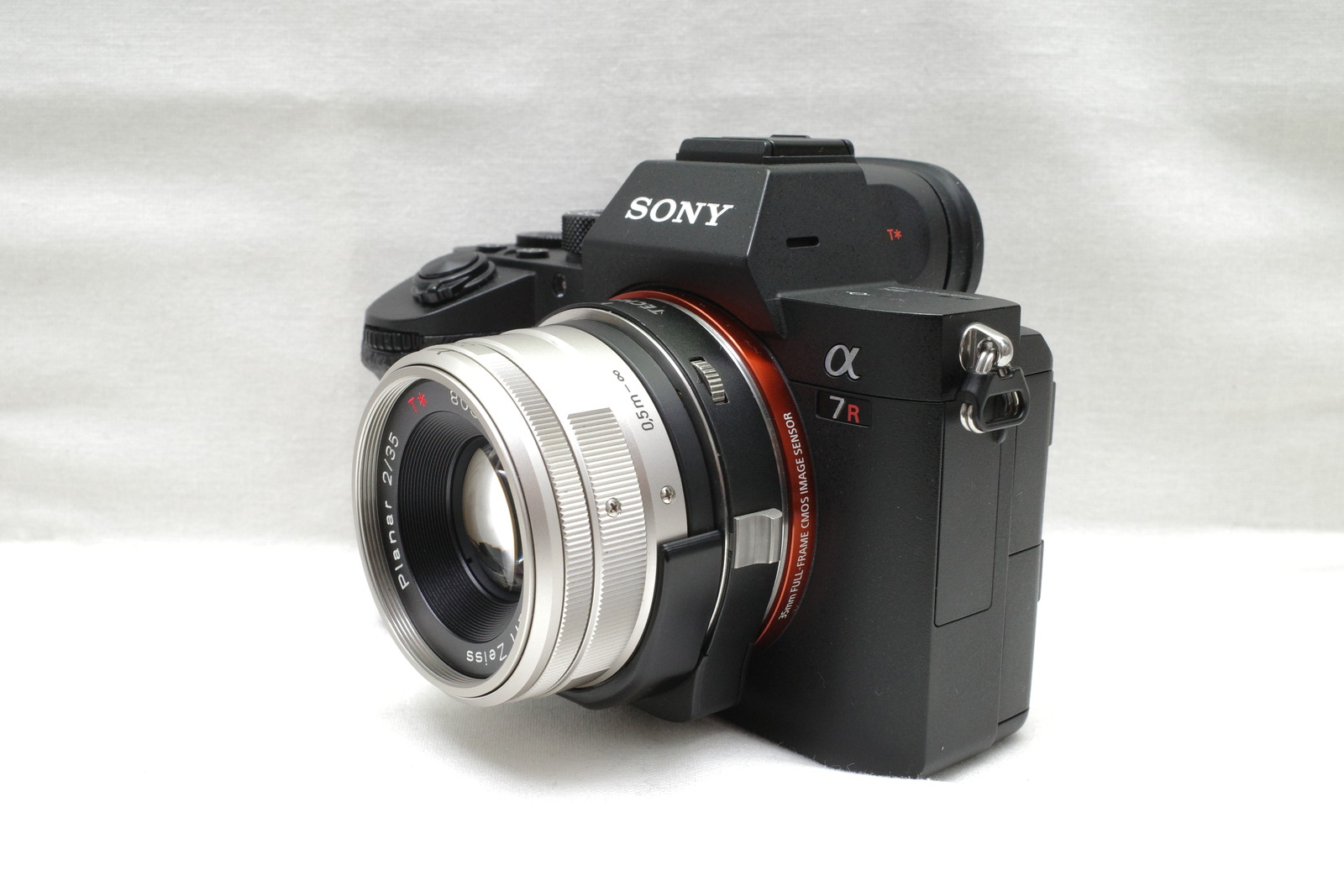 CONTAX Planar T* 35mm F2 Gマウント プラナー 準広角】CONTAX G Planar T＊ 35mm F2 外観レビュー | 収差Love