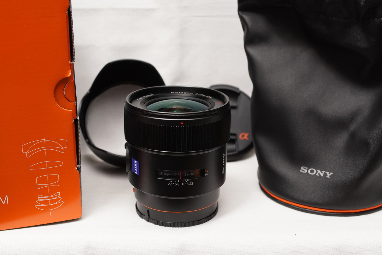 SONY Planar T* 50mm F1.4 ZA SSM「SAL50F14Z」とSONY Distagon SONY Planar T* 50mm F1.4 ZA SSM「SAL50F14Z」とSONY Distagon