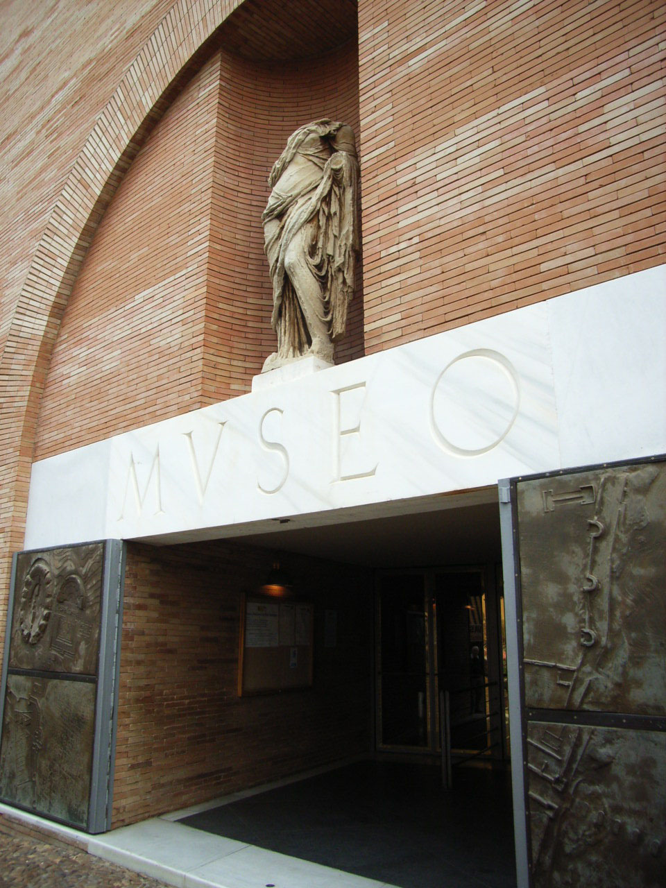 国立古代ローマ博物館1 飲 水 思 源