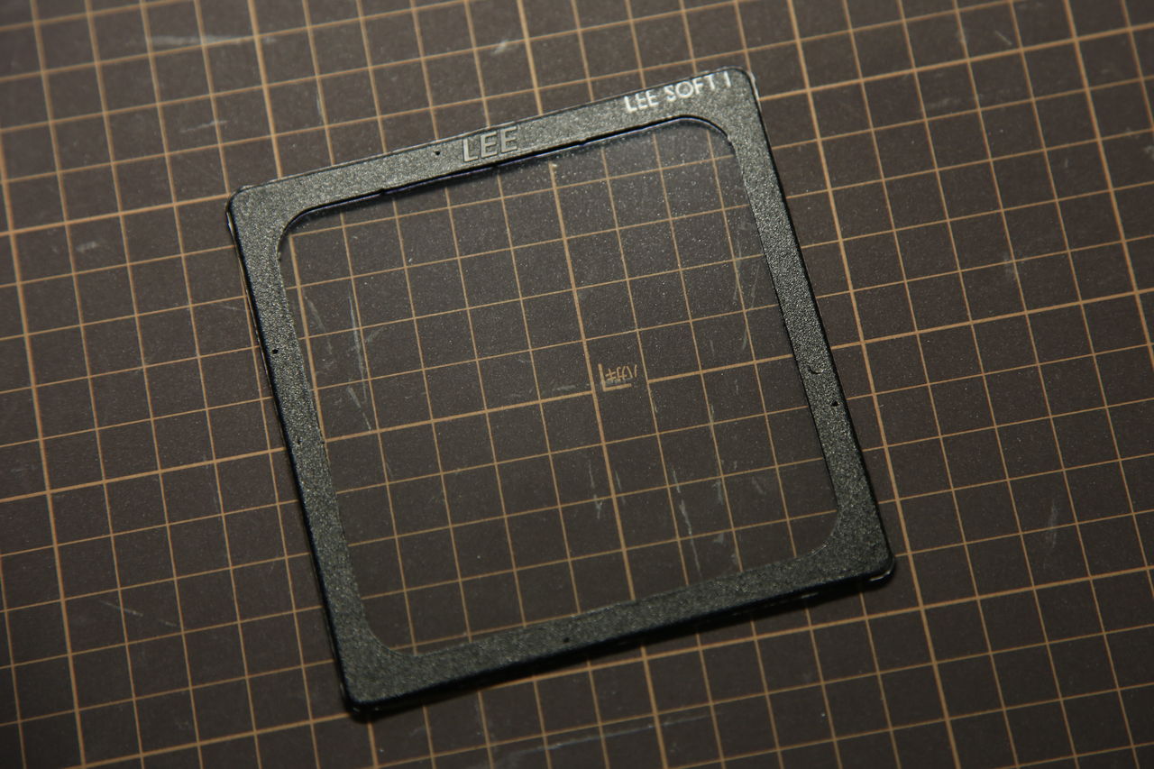 ご注意ください LEE No3 ソフトフィルター 50*50mm - その他