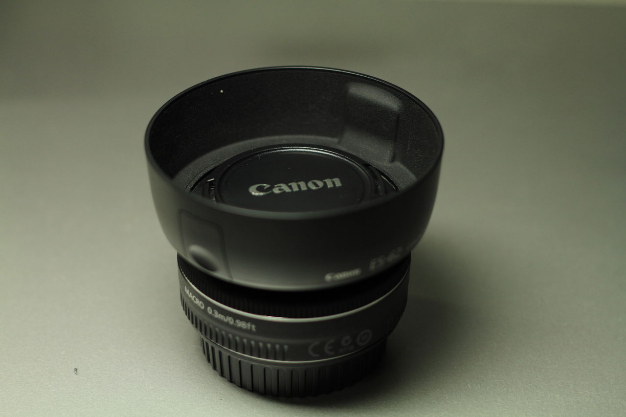 ☆*☆様 Canon EF40mm F2.8 STM フードフィルター付 EF40mm F2.8 STM 【