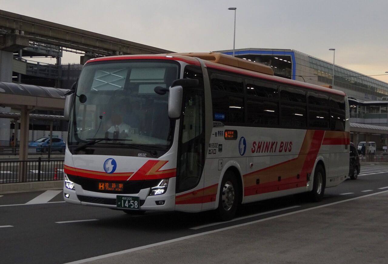 ヒメノス ロクサーニ サマータイヤ ホイール4本セット BADX バトルシップ