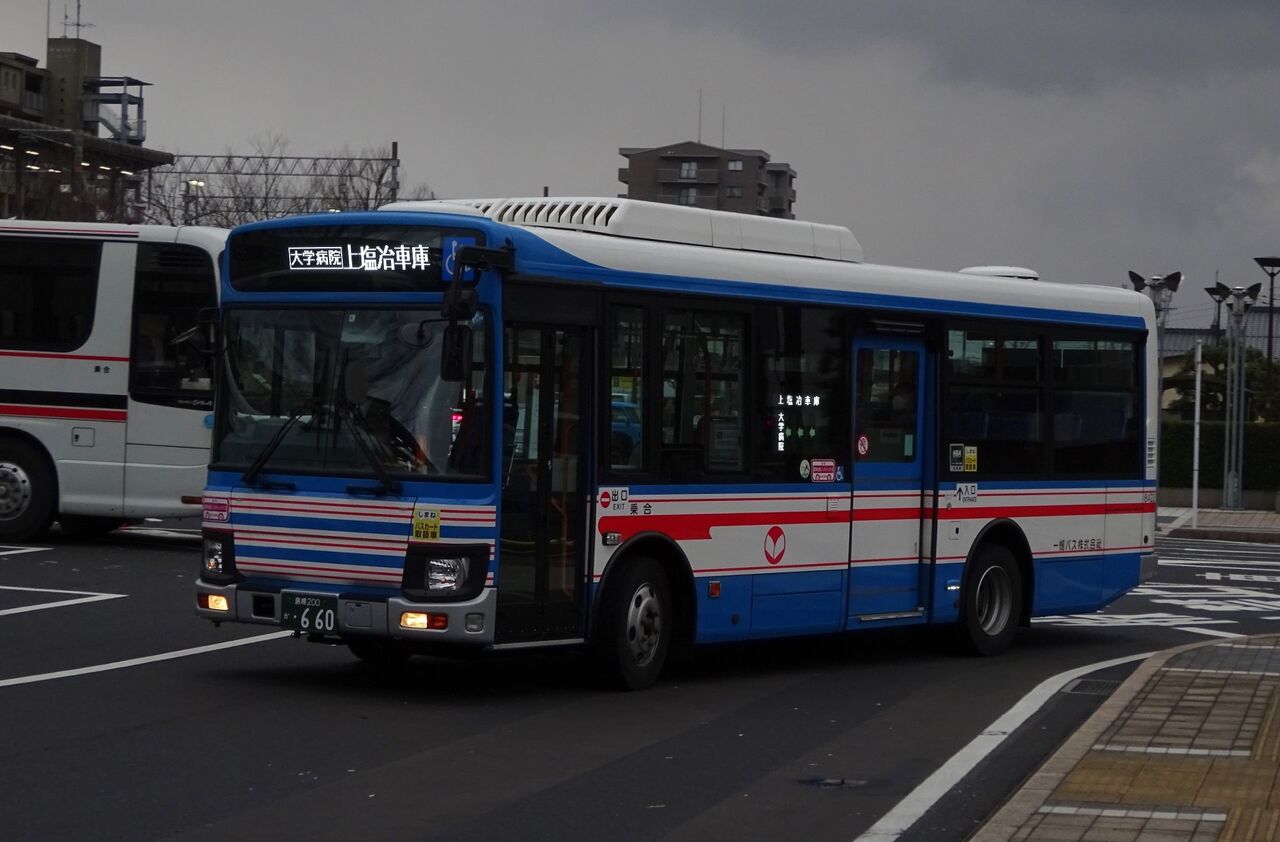 一畑バス 8422(島根200か・660) : 三度のメシよりバスが好きな人のブログ