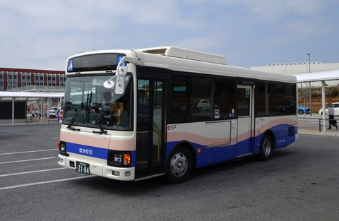 63026eb2-s.jpg