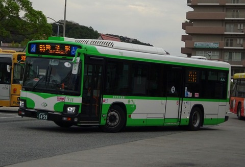 神戸市営バス 711(神戸200か5459) : 三度のメシよりバスが好きな人のブログ