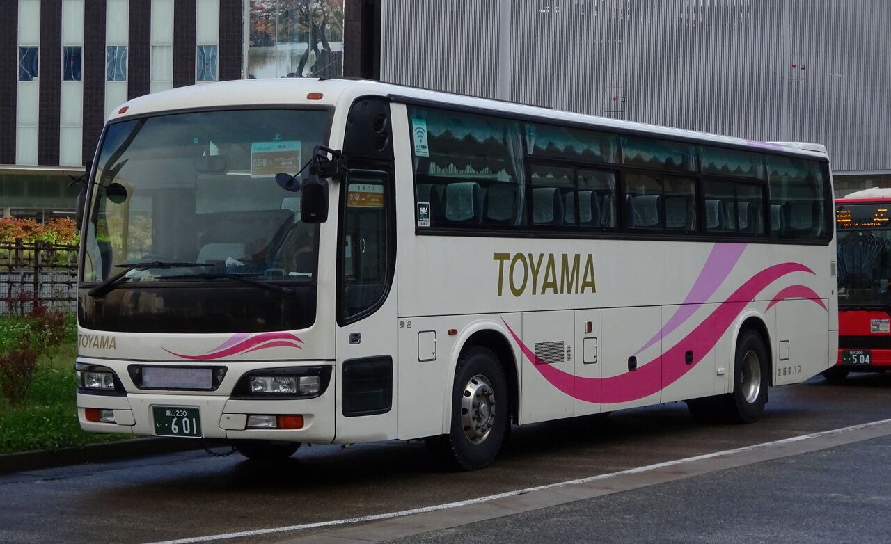 加越能バス 富山230い 601 三度のメシよりバスが好きな人のブログ