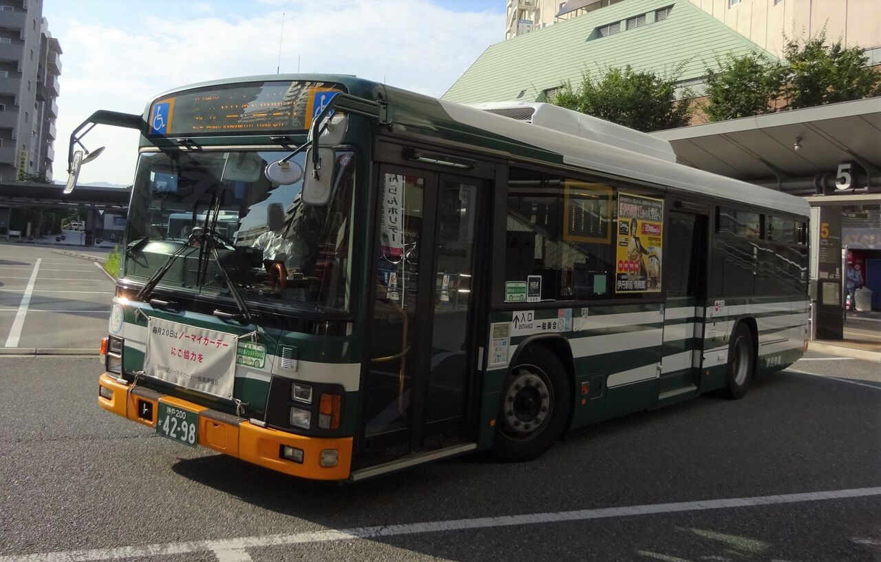 伊丹市営バス 神戸200か4298 : 三度のメシよりバスが好きな人のブログ