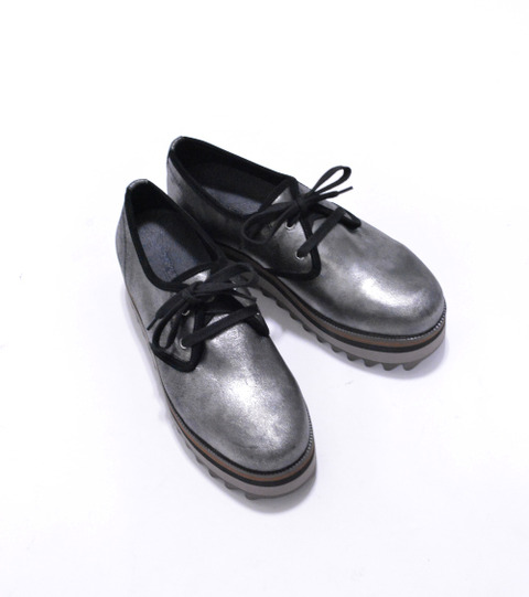 イサムカタヤマバックラッシュ　629-02　ステアーレザーシルバー箔シャークソール　短靴