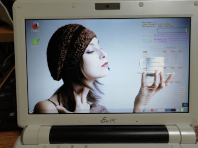 Eee Pc 901 Xに超軽量linux 貧乏性ですみません Eee Pc 901 Xに超軽量linux 貧乏性ですみません