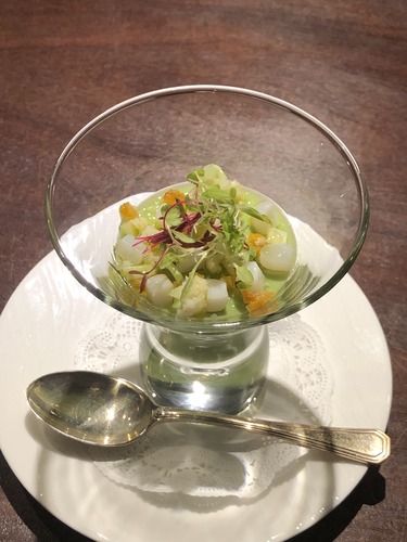 62495960-BB0D-4C1B-AF57-5D1B5ECCEF18