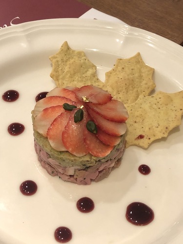 E3C88FDC-B0B6-489F-9075-E6F66274BB2B