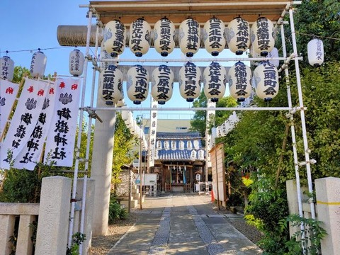 池袋御嶽神社001