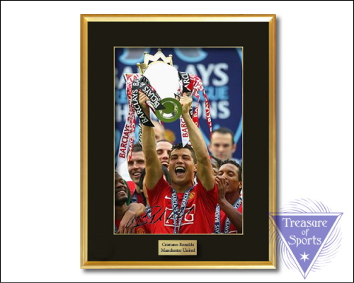 Man Uロナウド 直筆サインユニフォーム フォト ピチーチ秋葉原日記