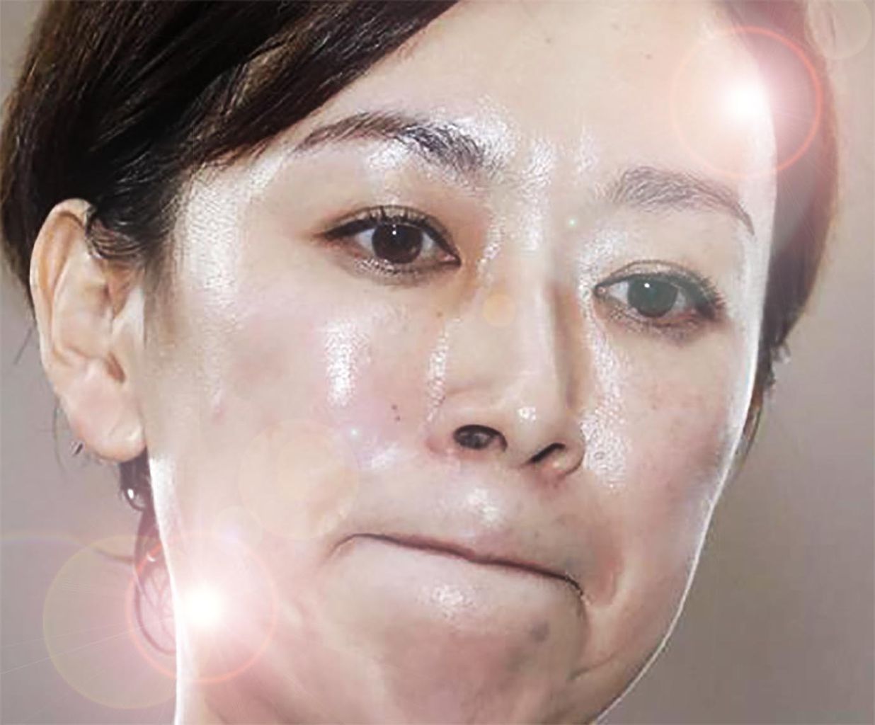 ネット 不倫疑惑の山尾志桜里の顔がテカテカすぎて物議 ホルモンバランスが良い証拠 ブリでいうと旬の時期 写真あり 2 ふかや ちゃんねる 芸スポ速報