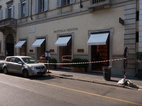 高級店ボッテガベネタMilano201809