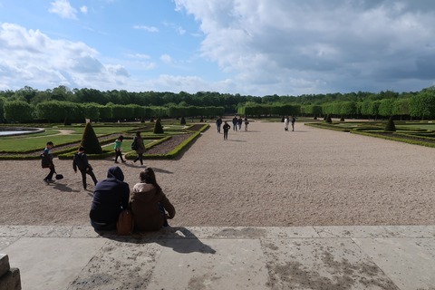 VersaillesGrandTrianon322A庭園を眺める