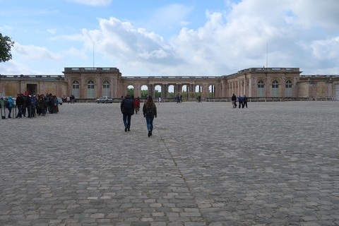 VersaillesGrandTrianon302ピンクの正面