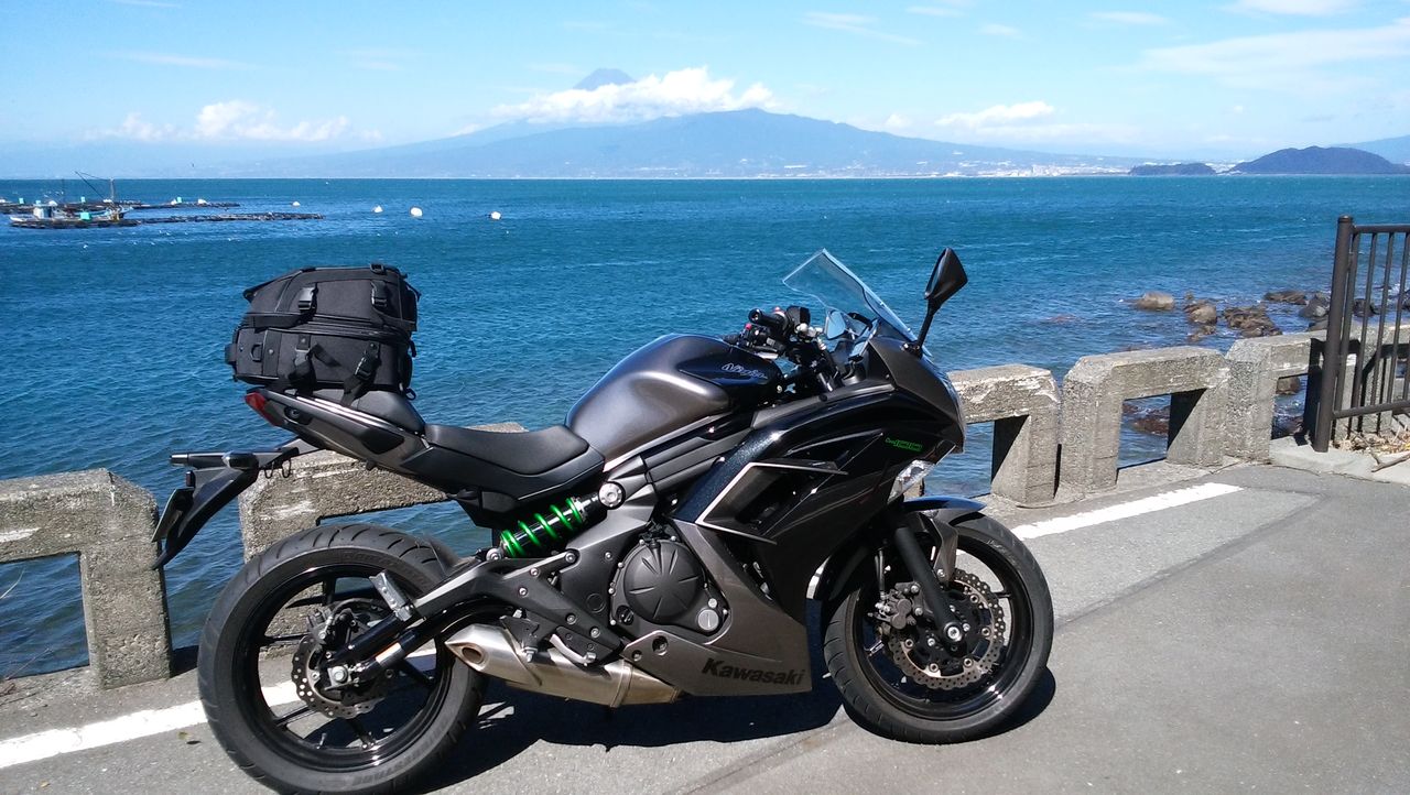 モトフィズ(MOTOFIZZ) ブラック MFK-139(可変容量18-28L) Amazon