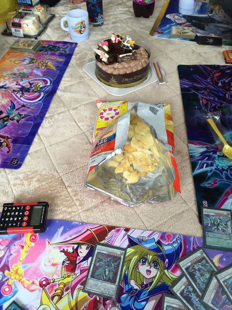 クリスマスケーキに群がる決闘者達 ピカえもんの遊戯王blog