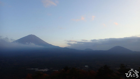 富士山と側火山_PB090602