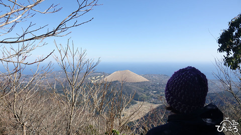 200223_大室山を見下ろす